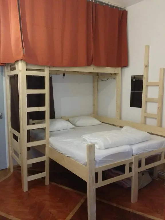 Cloud 9 Living Ξενοδοχείο Βουκουρέστι